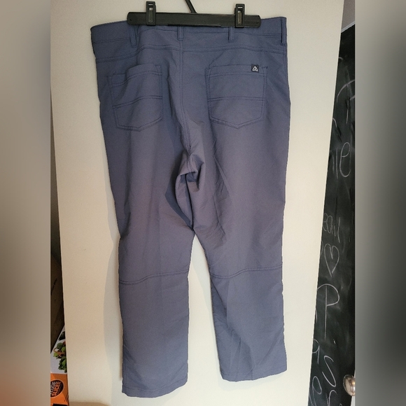 Alpine Design Men Pants Size 38x27 - Picture 3 of 5